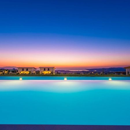 Mint Retreat Suites (Adults Only) Каландра Екстер'єр фото