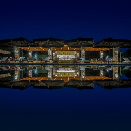Mint Retreat Suites (Adults Only) Каландра Екстер'єр фото