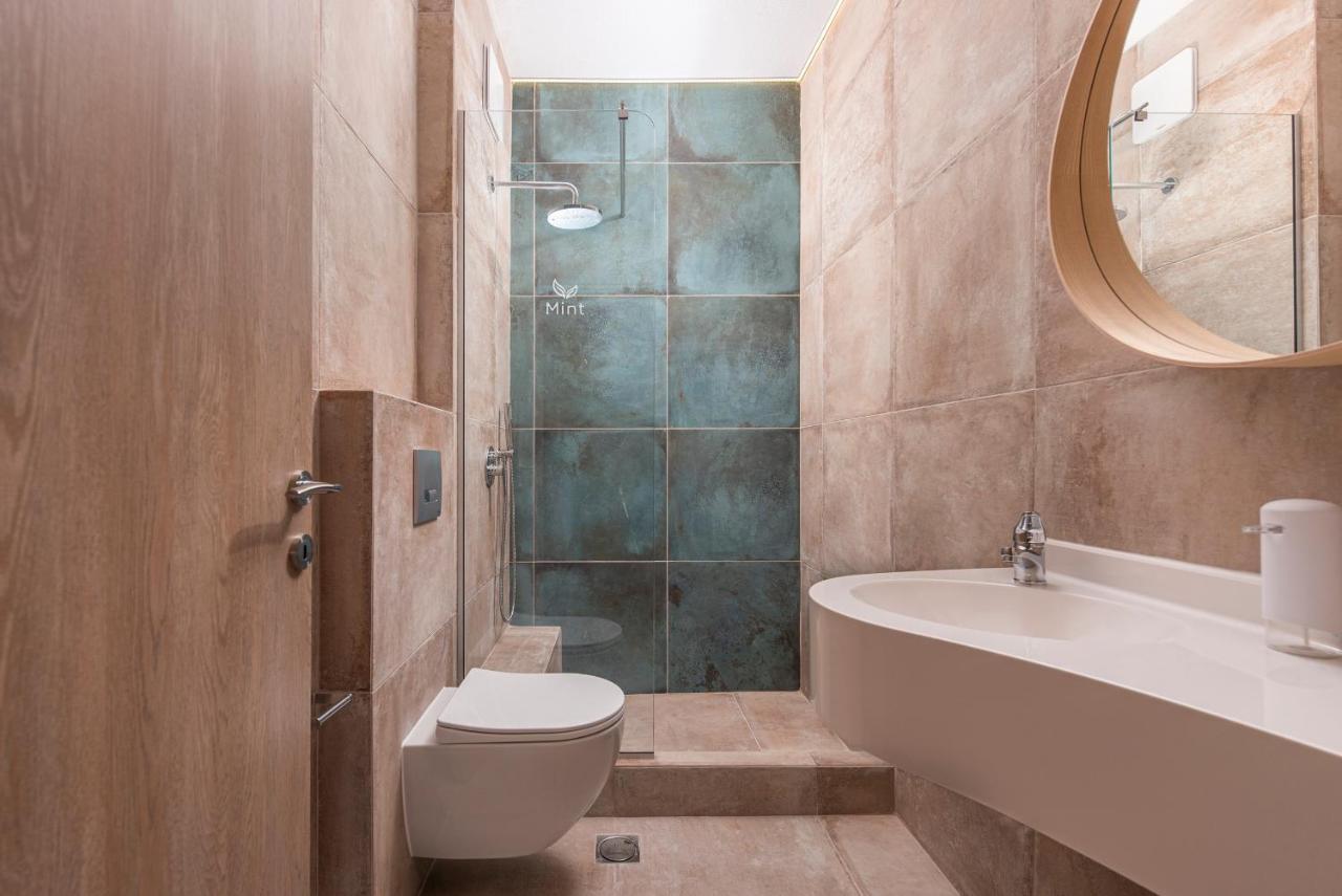 Mint Retreat Suites (Adults Only) Каландра Екстер'єр фото