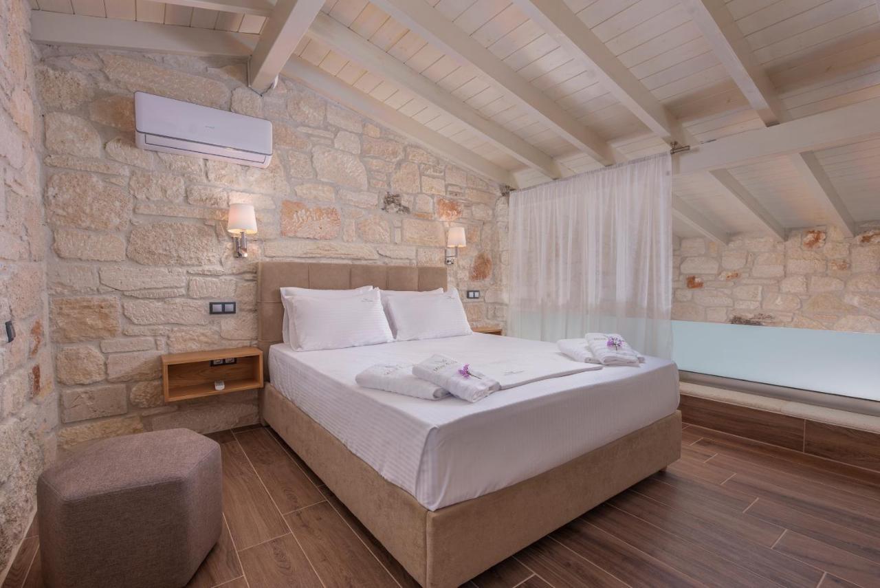 Mint Retreat Suites (Adults Only) Каландра Екстер'єр фото