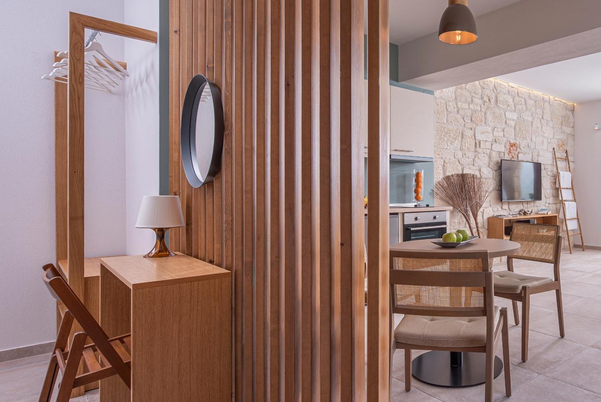 Mint Retreat Suites (Adults Only) Каландра Номер фото