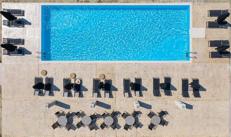 Mint Retreat Suites (Adults Only) Каландра Екстер'єр фото
